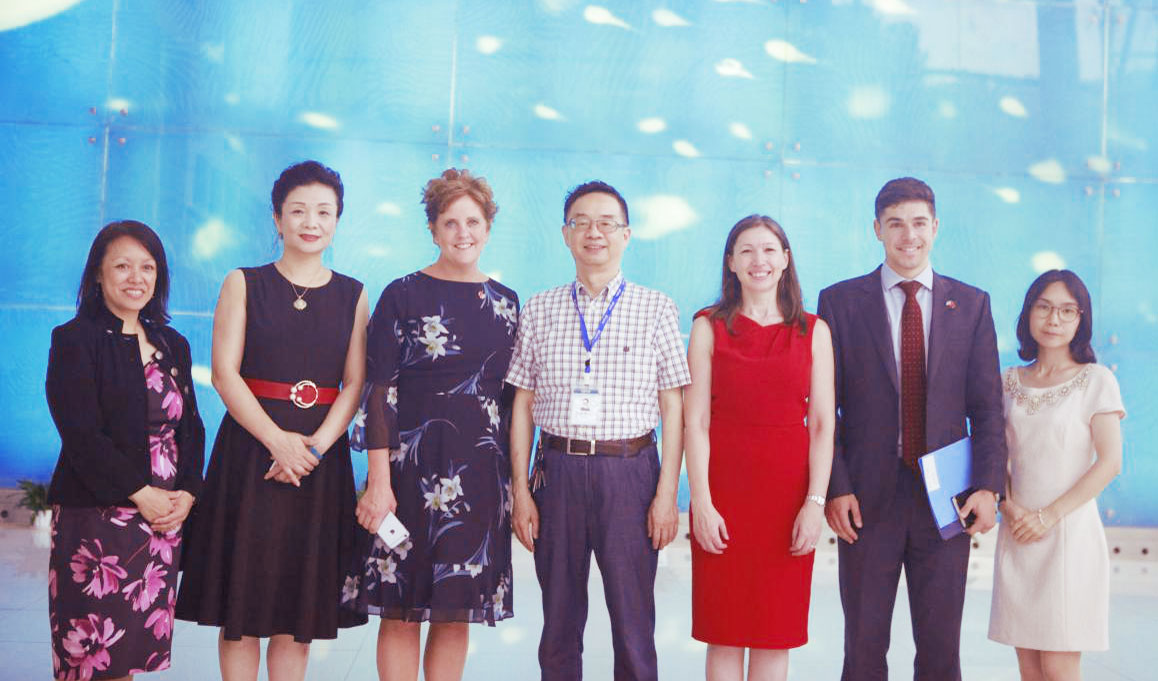 英國外交部總司長參訪海扶醫(yī)療 體驗神奇“消融術”