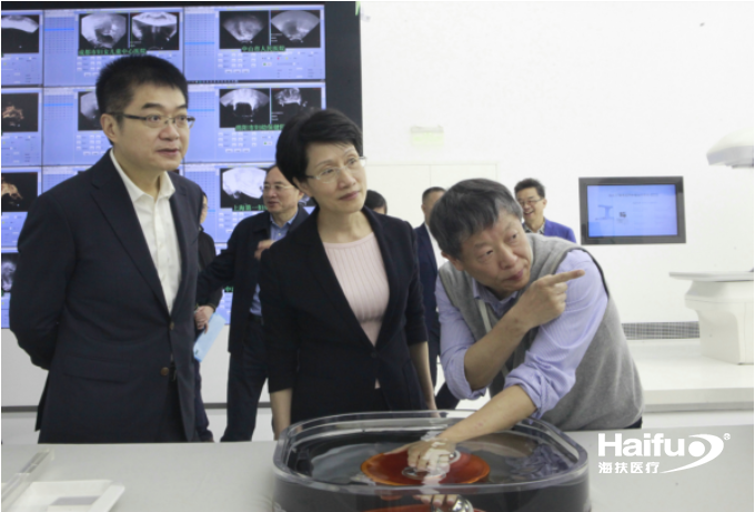 990650001650341963.png a.png