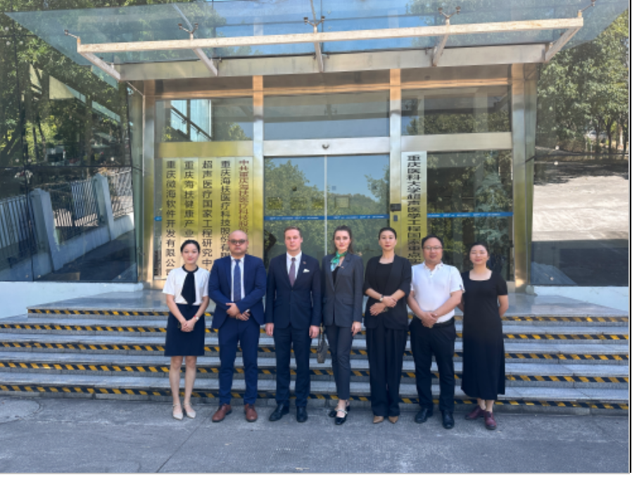 白俄羅斯共和國駐渝總領事德米特里.葉梅利揚諾夫一行到訪海扶醫療